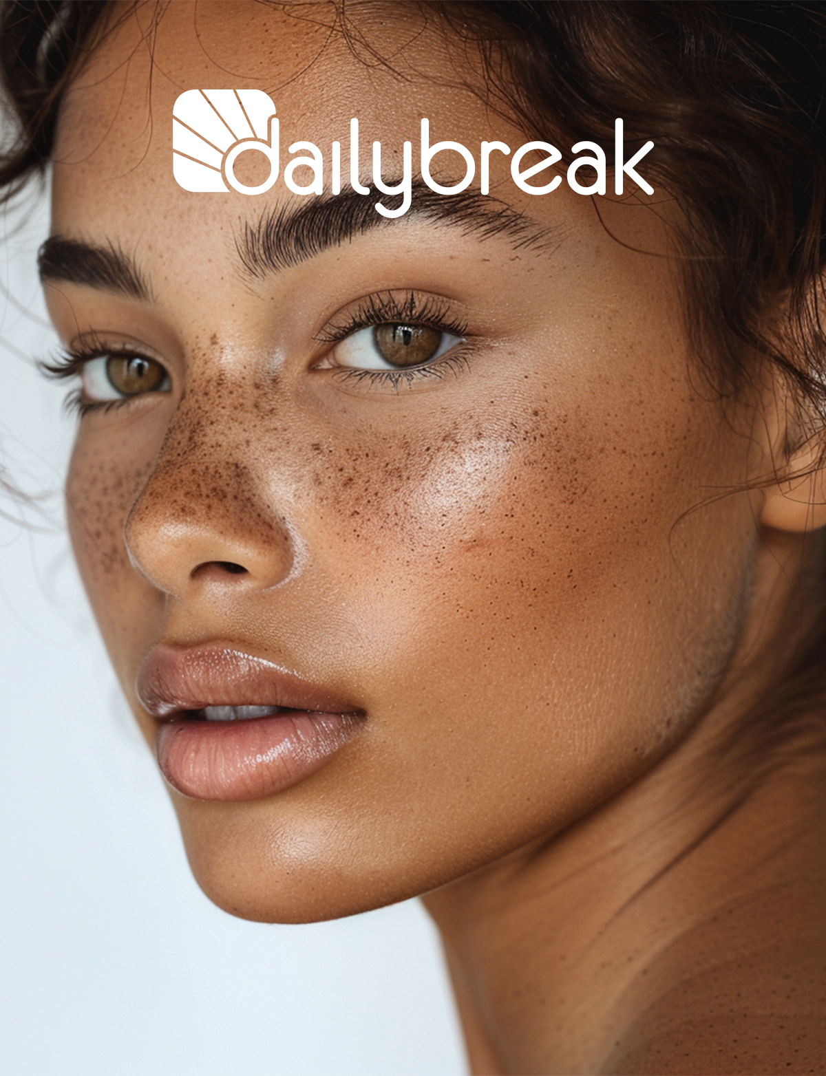 11 Expert Tricks for Nailing the Trending Dewy Makeup Look for Spring